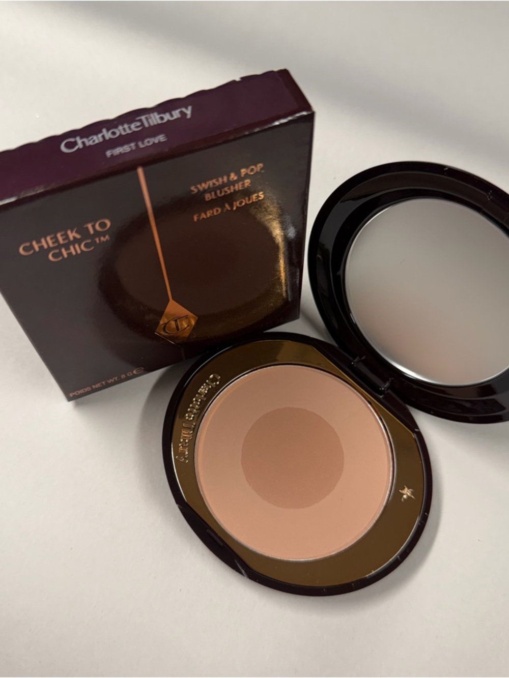 Charlotte Tilbury Cheek to Chic Blusher - Peachy Pink